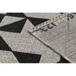 Fonott sizal floorlux tepih 20489 siva / crne HÁROMSZÖGEK 60x110 cm